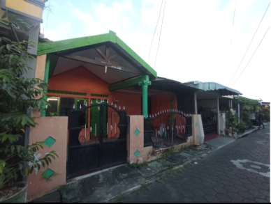 DIJUAL TANAH DAN BANGUNAN DI MANISREJO KOTA MADIUN